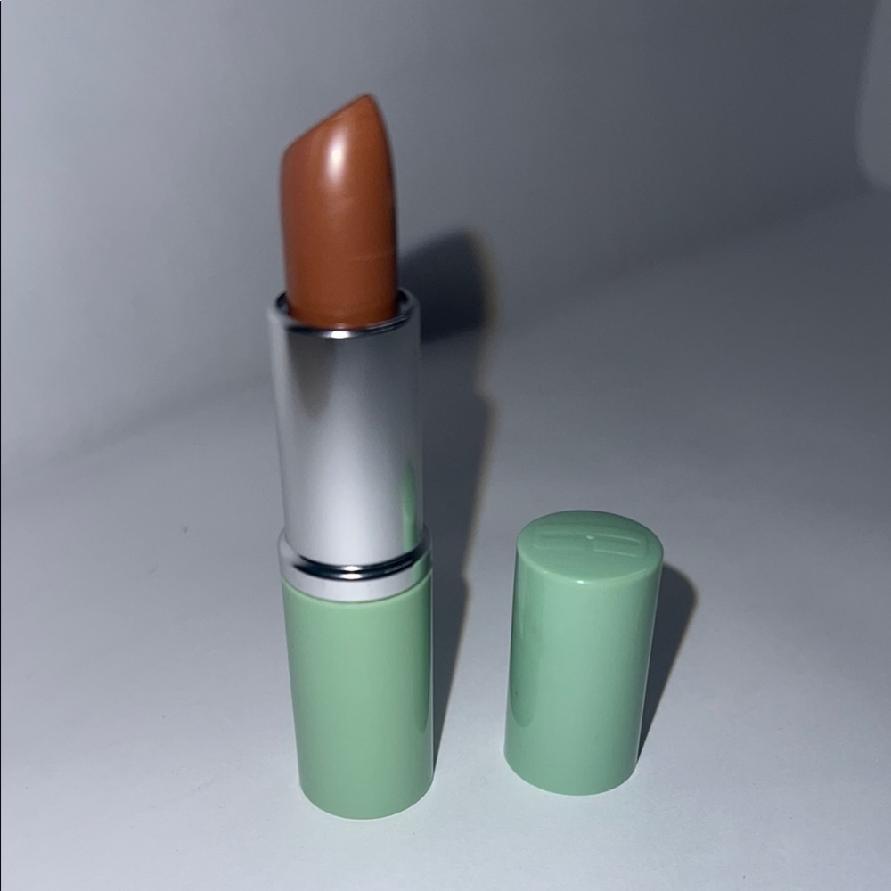Clinique Tender Heart Lipstick - New Unused Full Size